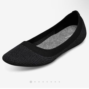 Allbirds Women’s Tree Breezers Flats in Heathered Black